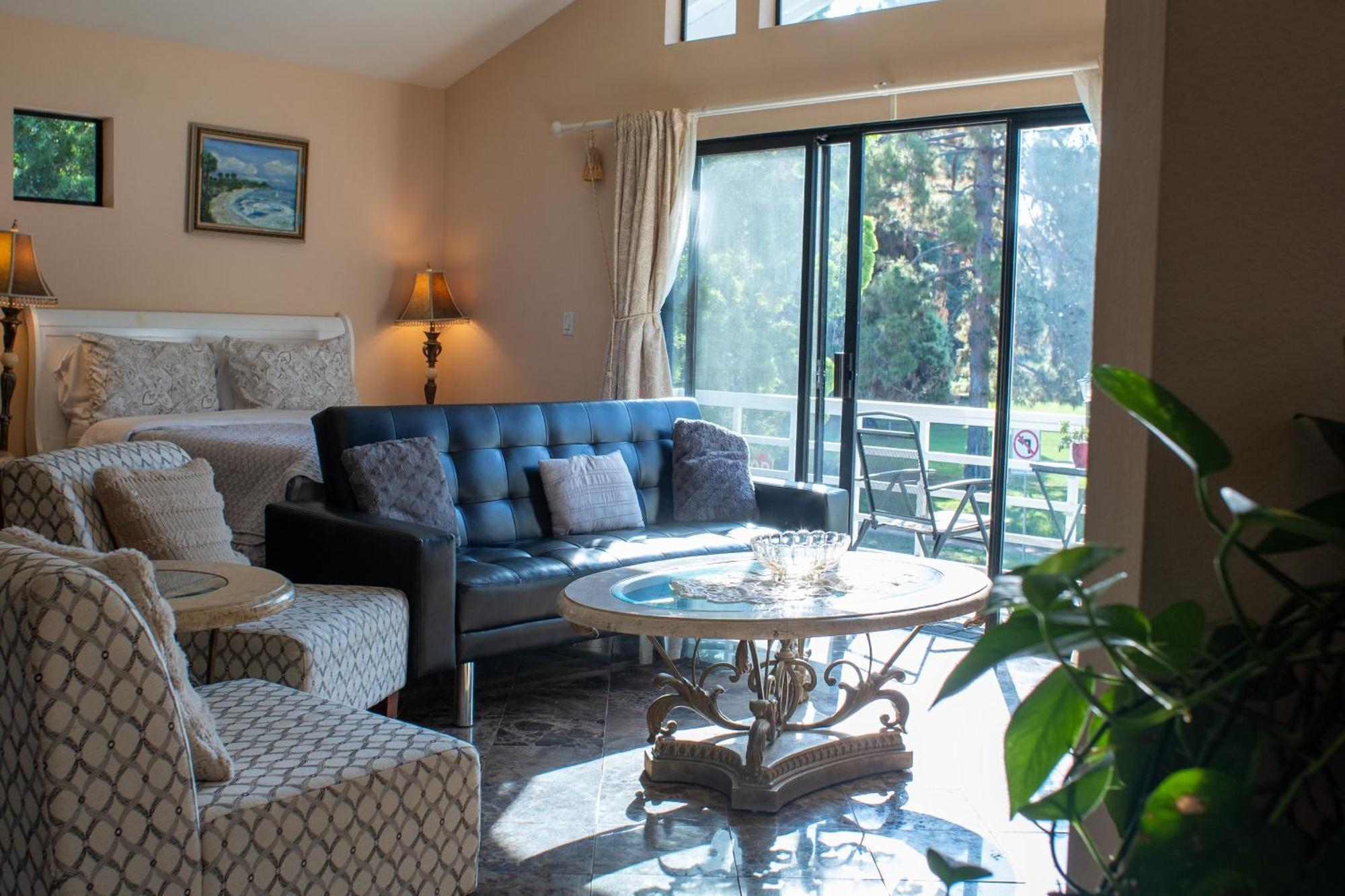 Large Luxury Studio With View In Santa Monica Eksteriør billede